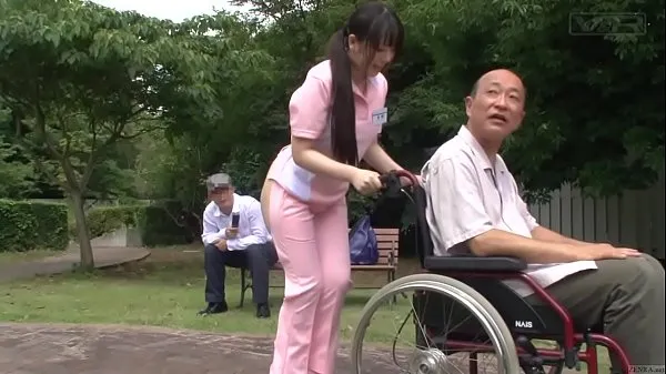 XXX Subtitled bizarre Japanese half naked caregiver outdoors klipů Videa