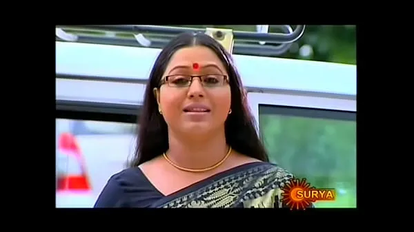 XXX Mallu Serial Actress Lakshmi Priya Navel Through Sareeclip video