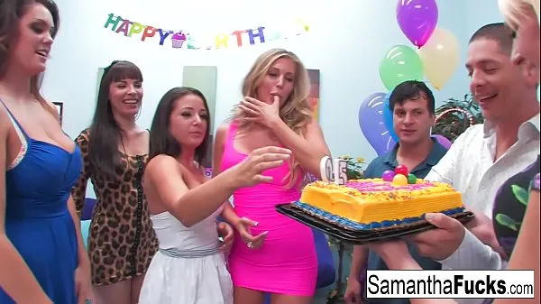 XXX Samantha celebrates her birthday with a wild crazy orgy klip videoer
