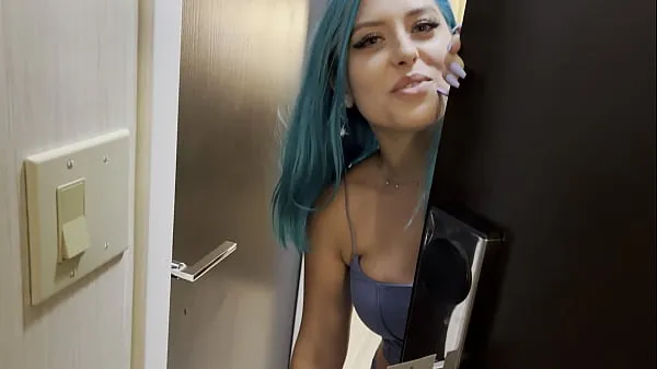 XXX Casting Curvy: Blue Hair Thick Porn Star BEGS to Fuck Delivery Guy klip Video