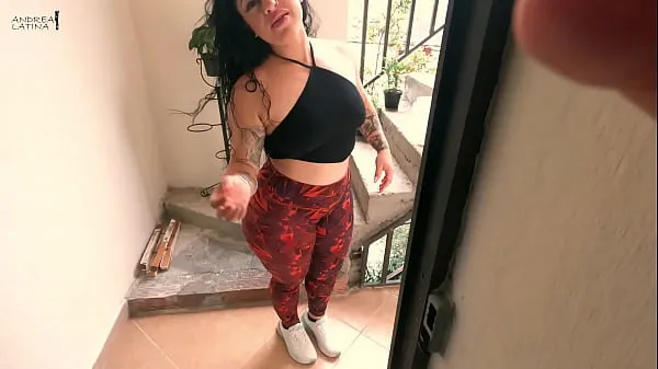 XXX I fuck my horny neighbor when she is going to water her plants کلپس ویڈیوز