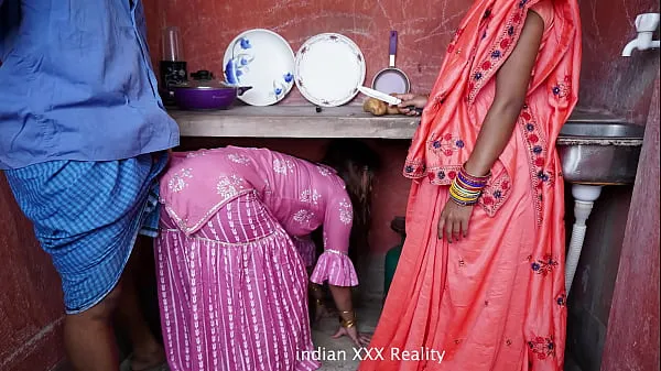 XXX Indian step Family in Kitchen XXX in hindi clips Videos