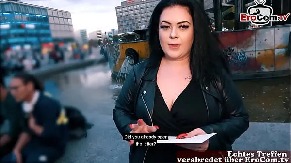 XXX German fat BBW girl picked up at street casting คลิปวิดีโอ