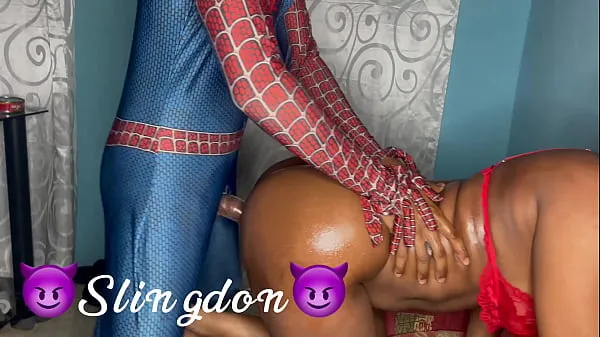 XXX Spiderman saved the city then fucked a fan clips Videos