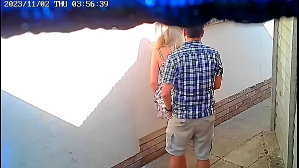 XXX Daring couple caught fucking in public on cctv camera βίντεο κλιπ
